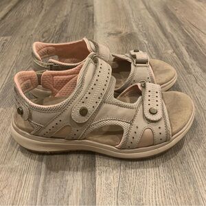 SAS Embark Grey Sandals Women’s 7 Hook & Loop Adjustable Comfort Shoe Pink